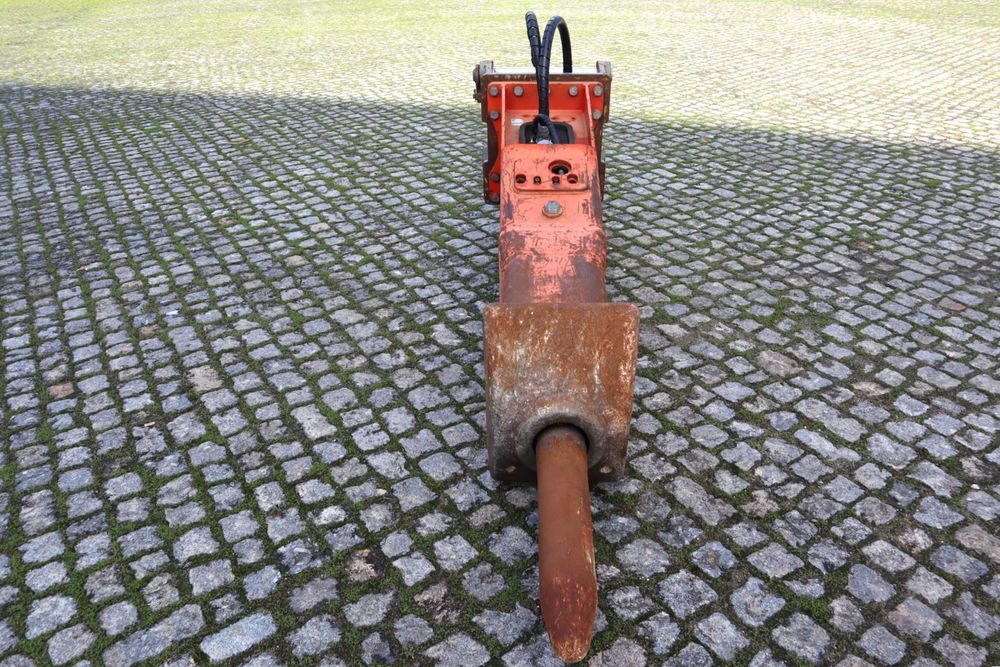 Rammer M14 1380 kg 18–24 t martelo hidráulico