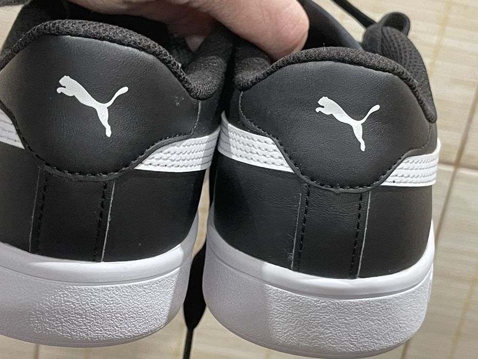 Нові Кросівки шкіряні Puma ( розм.39 устил 25 см.)