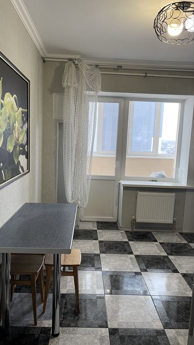 Здам однокімнатну квартиру в Центрі, автономка