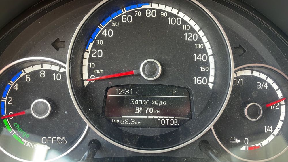 Продам VW e-UP !