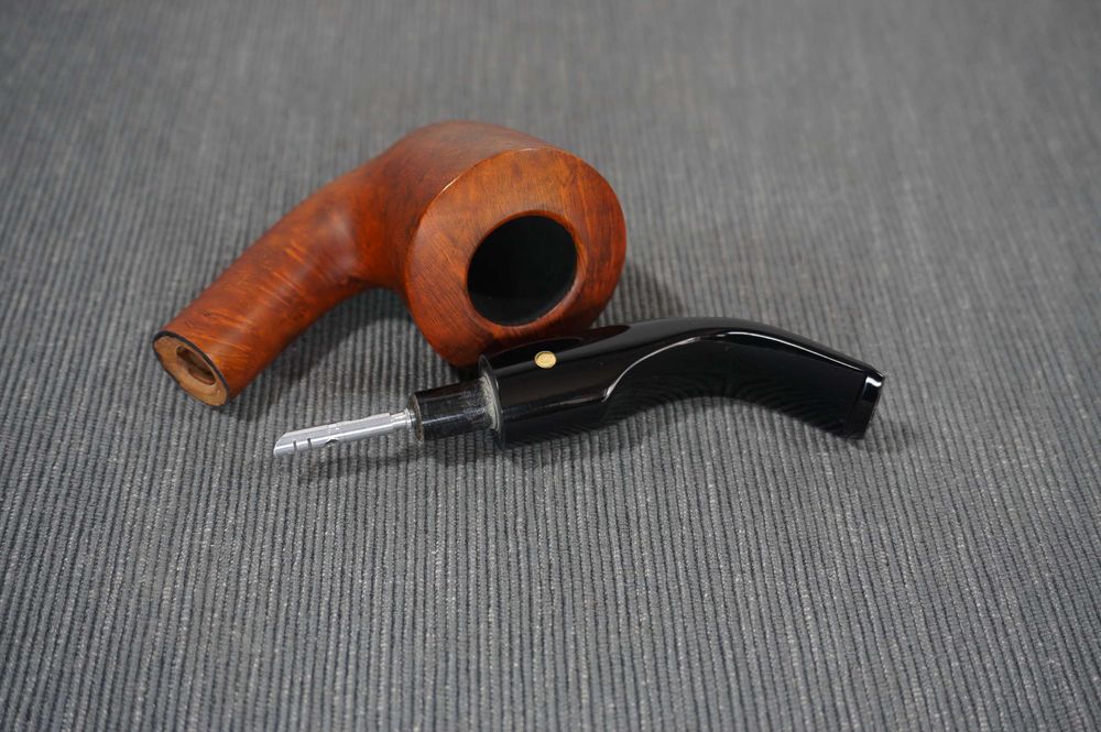 Bonito cachimbo Fe-Ro (Frederico Rovera), Mediolanum, em urze (Itália)