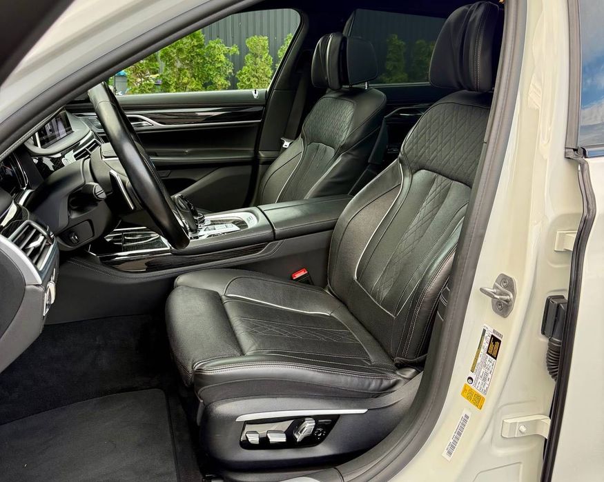 Продаж BMW 750LI