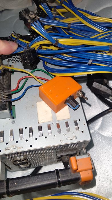 Блок живлення Emerson network power 1975w