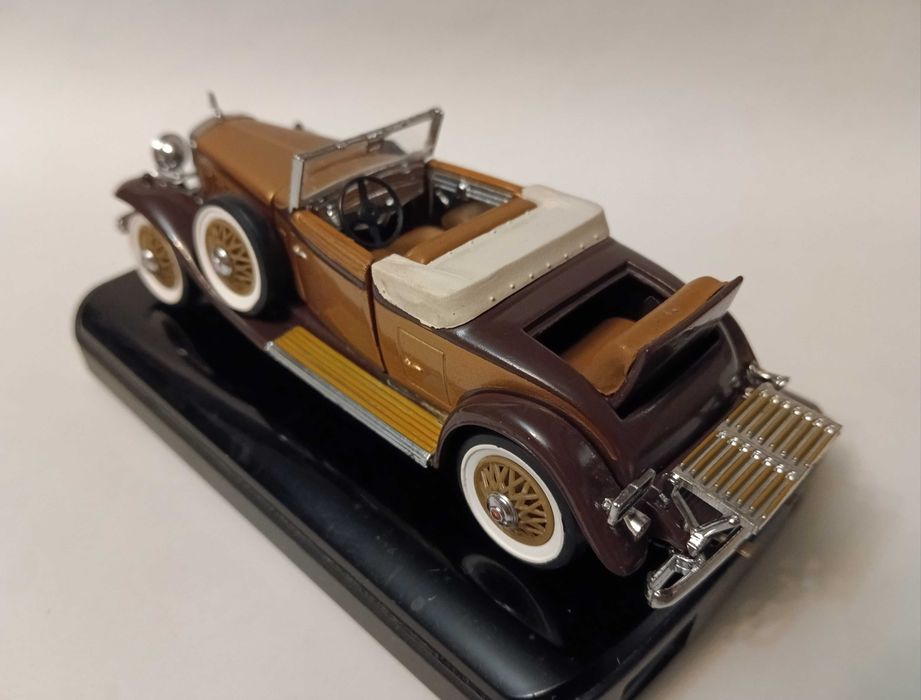 Модель 1930 Cadillac V-16, 1:43 Franklin Mint: 2 900 грн