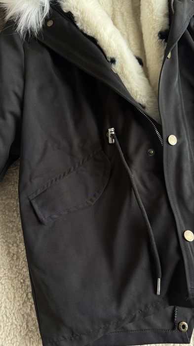 Дитяча чорна зимова парка з штучним хутром, вітрозахисна з капюшоном