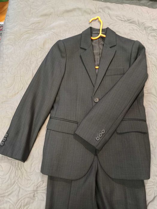 Костюм в школу на зріст 134