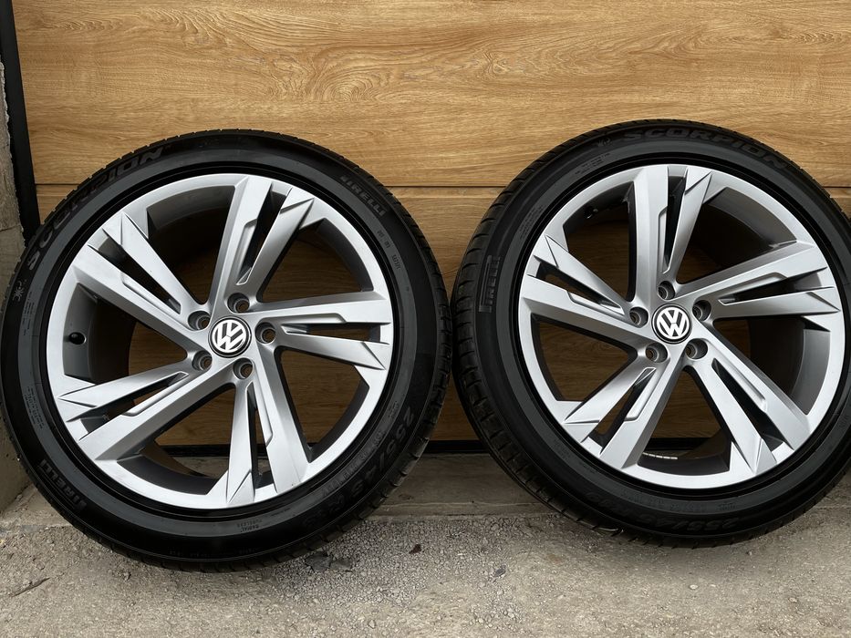 Felgi 19 5x112 Volkswagen Valencia R-Line Tiguan *Pirelli