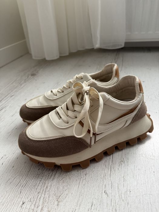 Кроси з еко шкіри