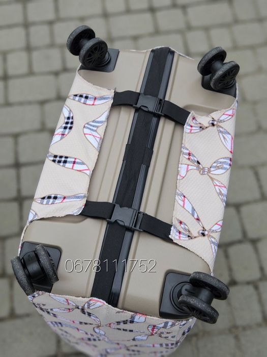 Burberry S,M,L Чохли на валізи чемоданы