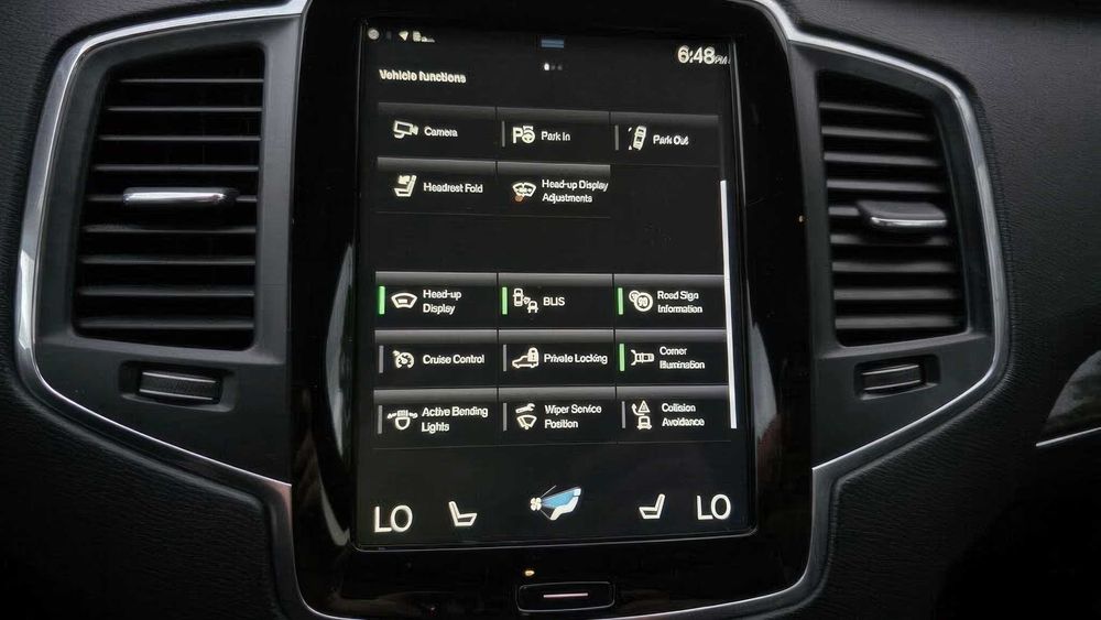 Volvo XC90 T6 Momentum      2019