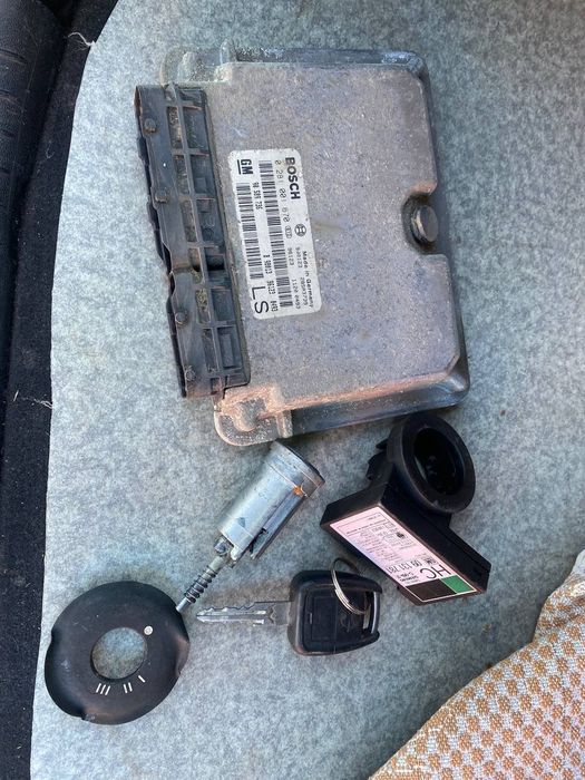 Блок управління двигуном ЕБУ Opel Astra G 1.7 GM