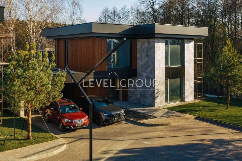 Продаж будинку у клубному містечку. Романків!