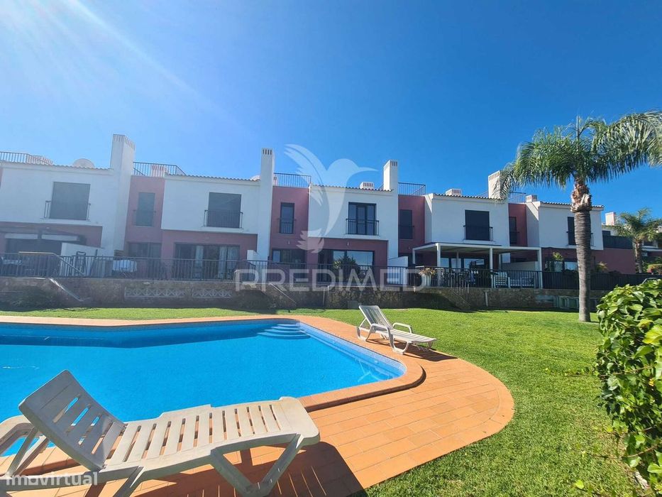 Moradia T3 Condominio Privado