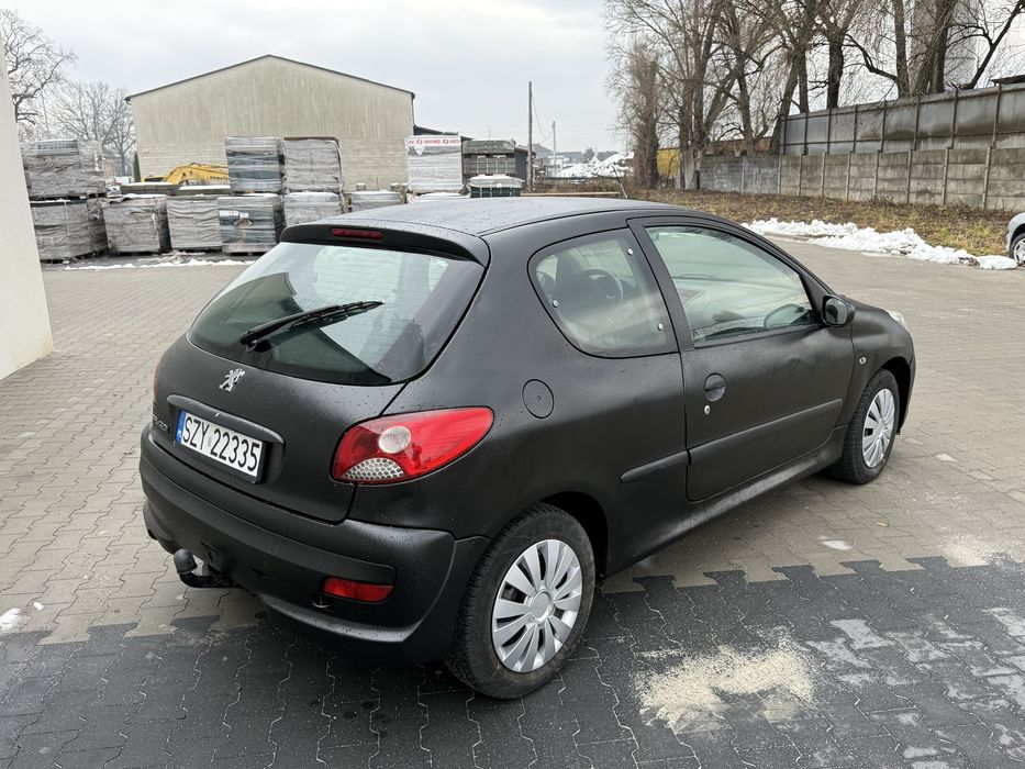 Peugeot 206  HAK Rok 2010 Hdi oplacony gotowy do jazdy