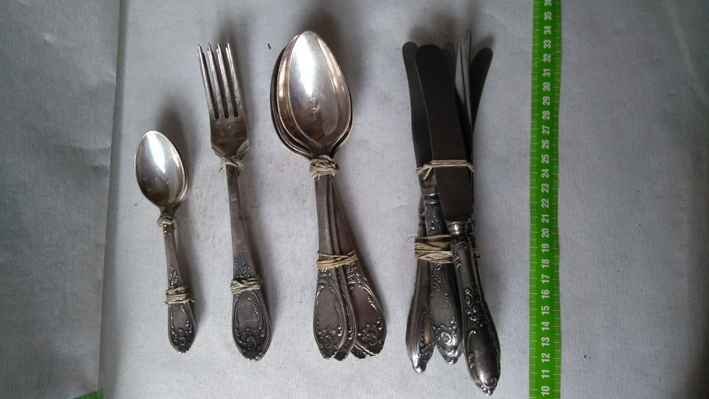 Komplet sztućców Plater rosyjskich w cenie 360 zł