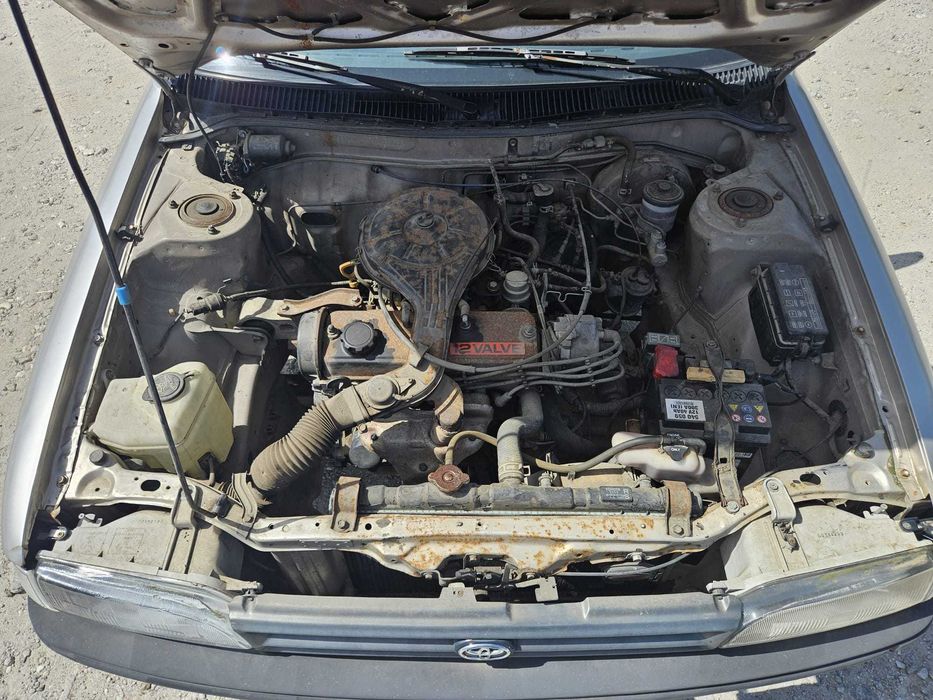 Toyota Corolla E90 XL
