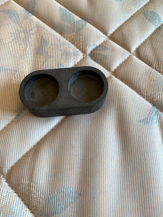 base preta para saleiro e pimenta