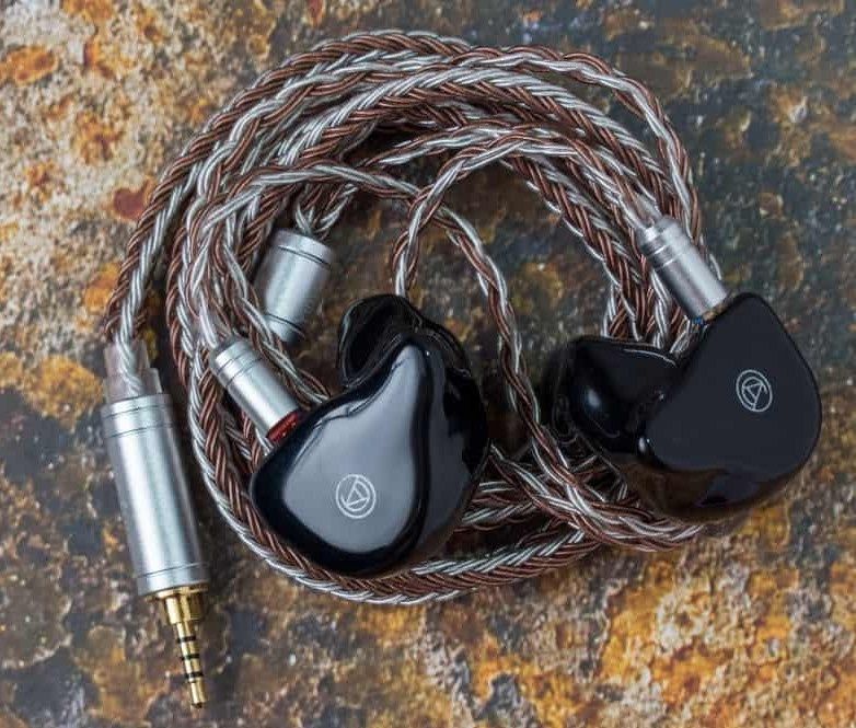 Кабель сменный для наушников  3,5мм-2pin Yinyoo