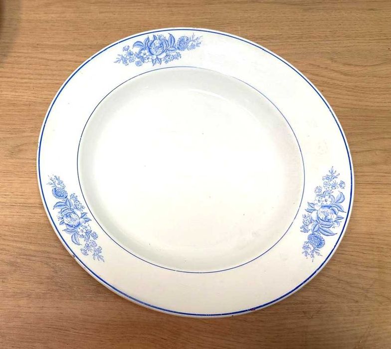 Pratos decorativos antigos 32 cm Diam.