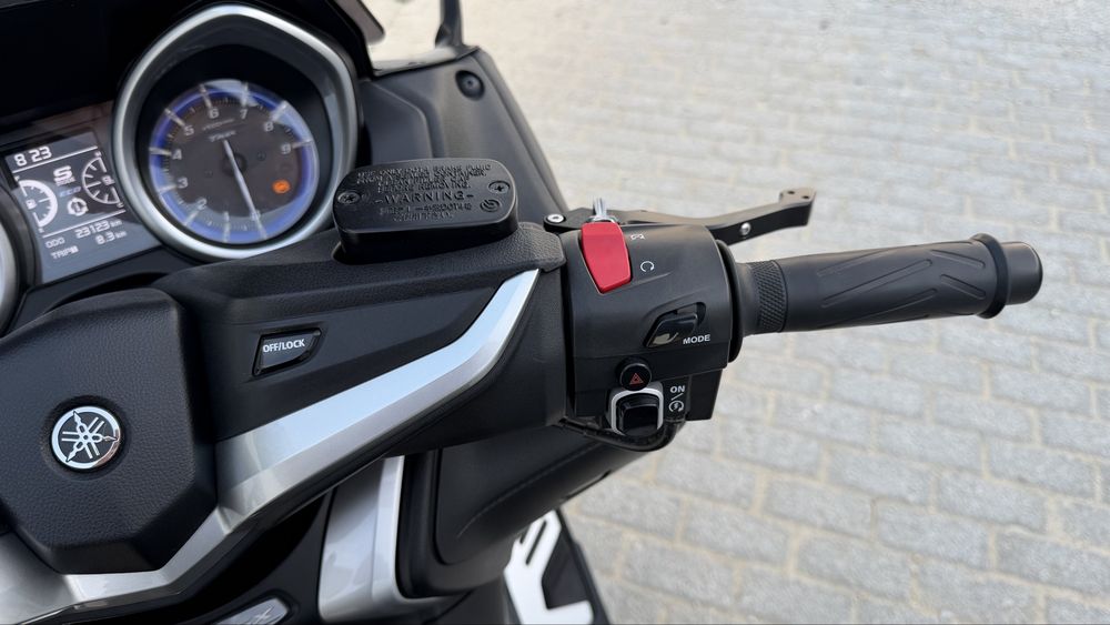 Yamaha T-Max 530 SX