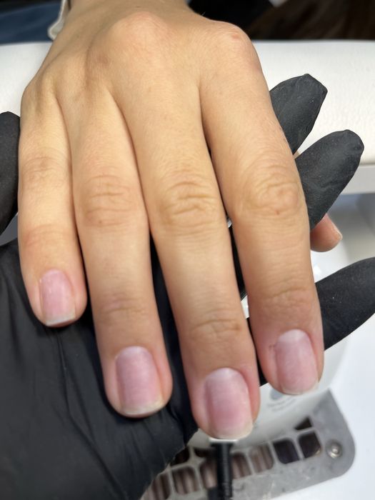 Таїрова. Манікюр з покриттям гель лак , укріплення гель