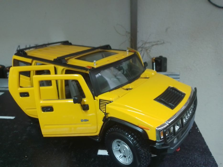 Miniatura 1/18 Hummer H2