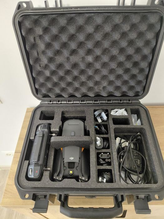 Дрон DJI Mavic 3E, стан нового, 4 години нальоту