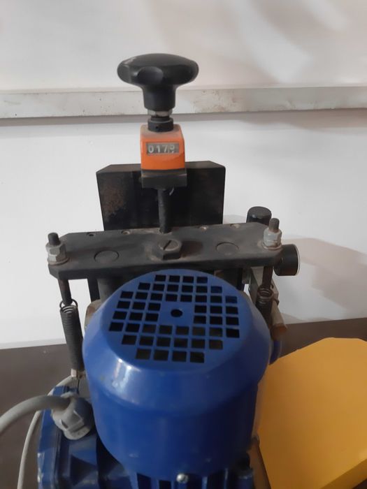 Okleiniarka i frezarka do obrzeży PCV JAROMA+przyrząd pomiarowy