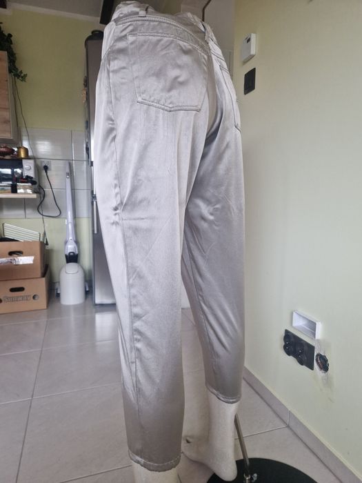 Spodnie atłasowe błyszczące