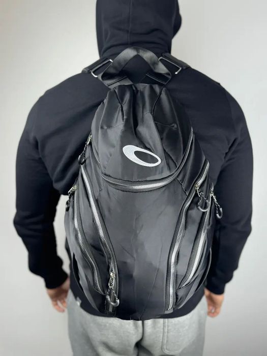 Водонепроникний рюкзак Oakley Vulcan 16L,чорний.