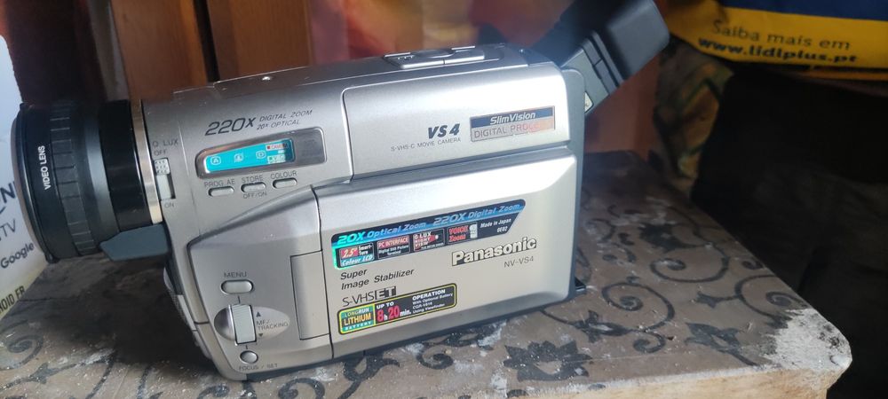 Câmara fotográfica e Câmara de filmar