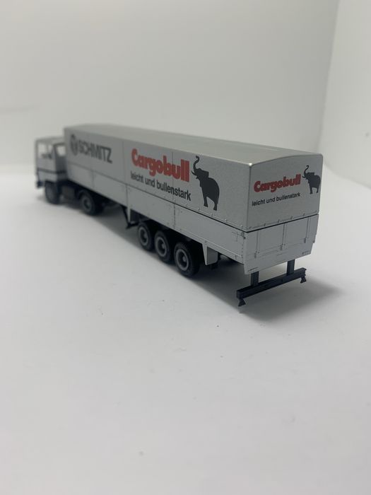Ford Herpa escala 1/87