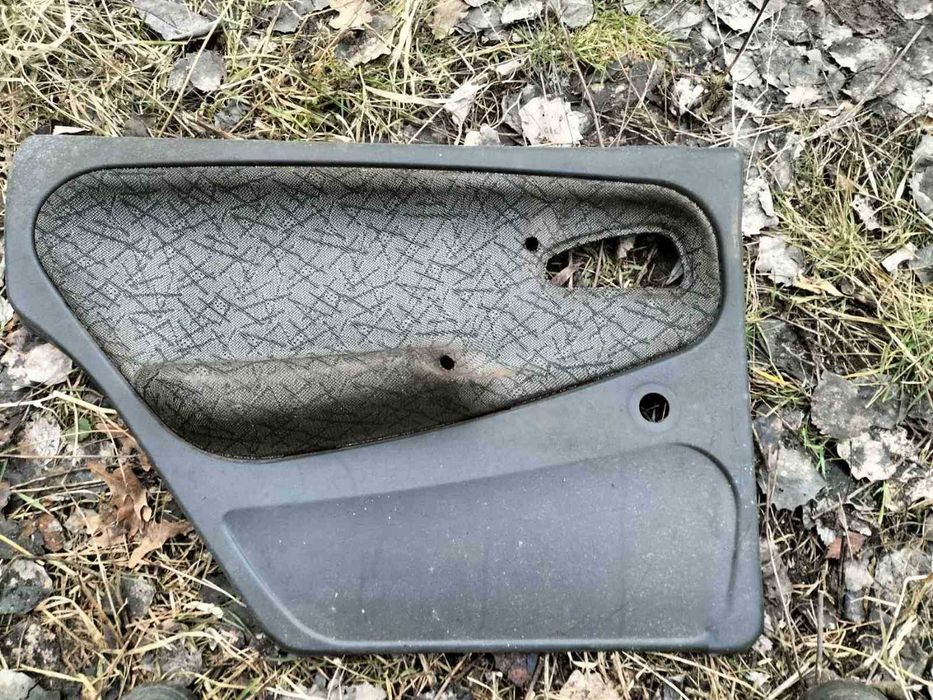 Карти ваз 2115 . Стан на фото.