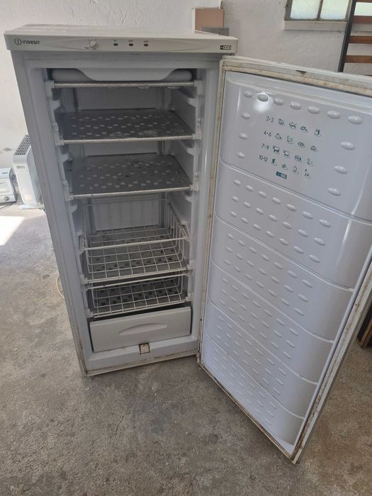 Arca congelador indesit