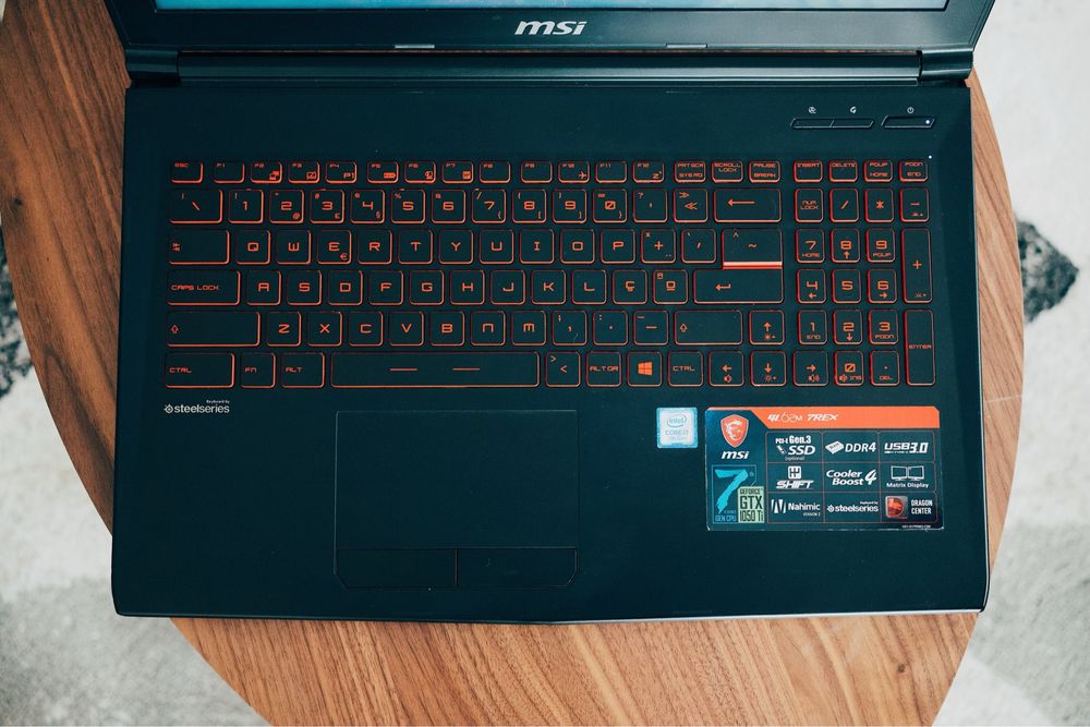 Computador Portátil MSI GL62M 7RDX