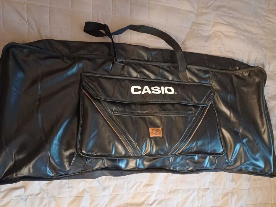 Синтезатор Сasio (Малайзія)