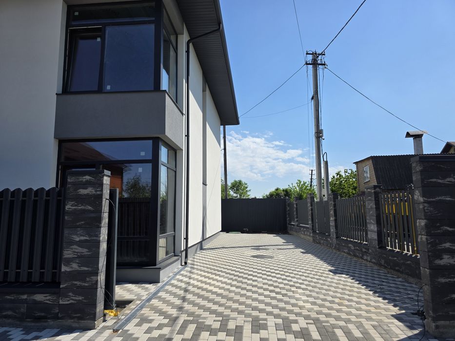 Від власника дуплекс с. Гатне, єОселя