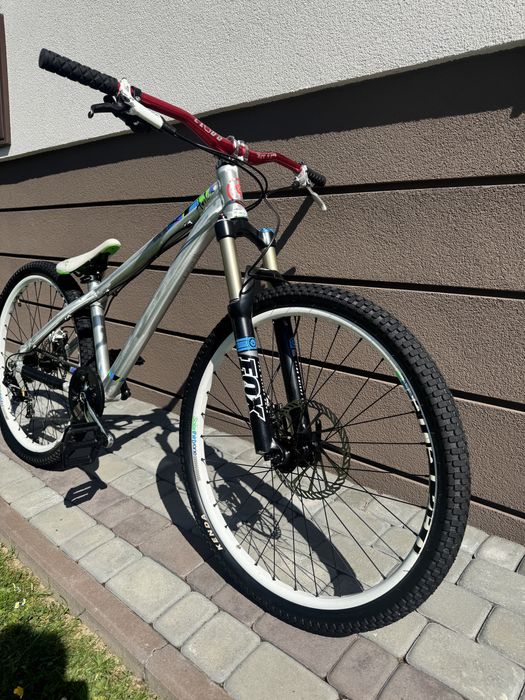 Rower octane one amok dirt solar shimano zee avid fox