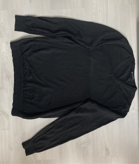 Czarny sweterek kardigan zimowy wełna merino Cubus L