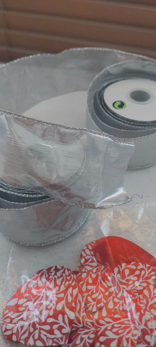 Decorações Natal Fita Prateada 2x5mt Encarnada 1x3mt oferta 60 coraçõe