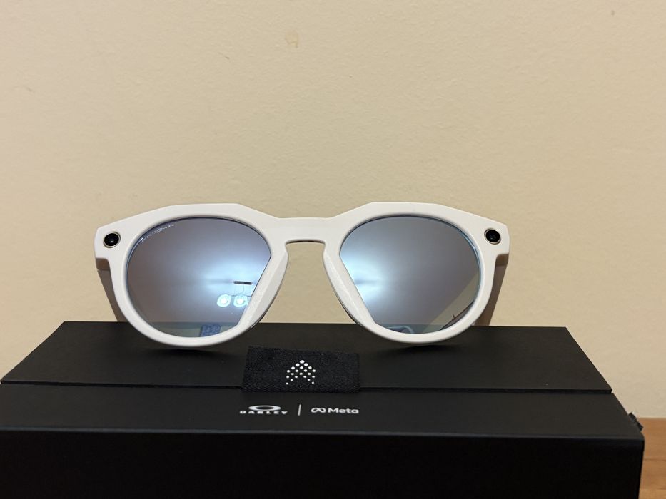 Smart okulary Oakley Meta HSTN - Warm Grey - Prizm Deep Water Polarized