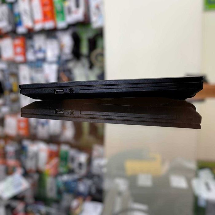 Ноутбук ASUS PRO P2540U|i7-8550U•8RAM•SSD256•MX110 2GB • FullHD 15.6