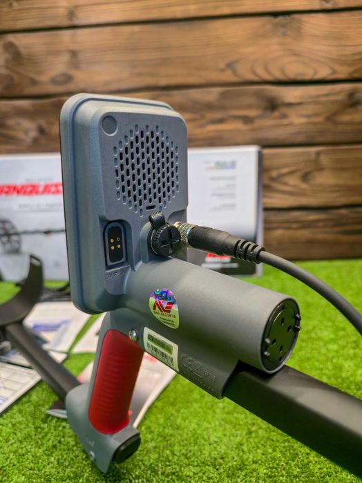 Металошукач Minelab Vanquish 360
