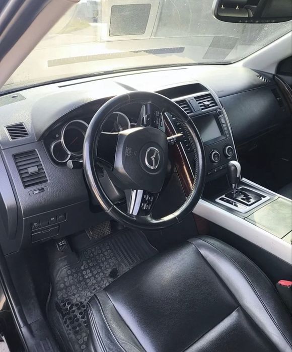 Продам автомобіль Mazda cx9