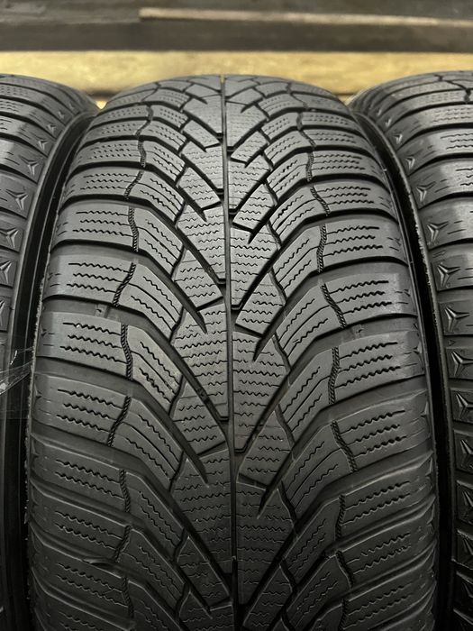 Kumho 225/60 R18