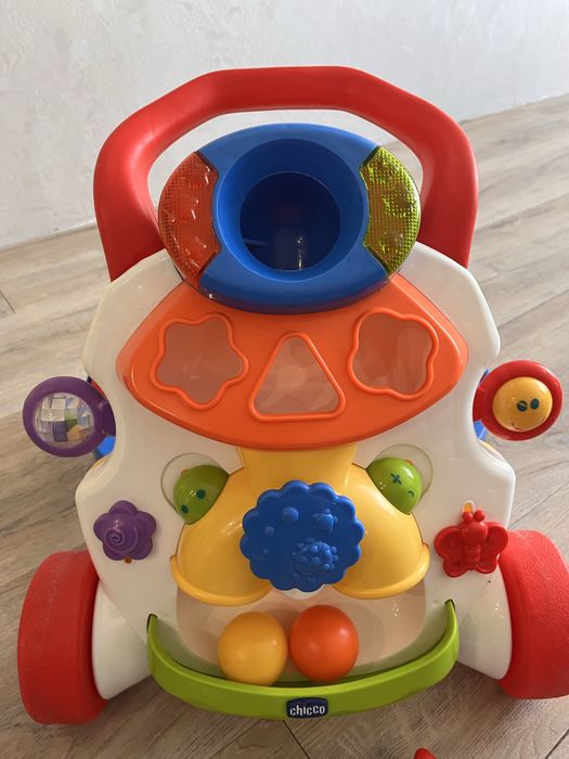 Ходунки-толокар chicco