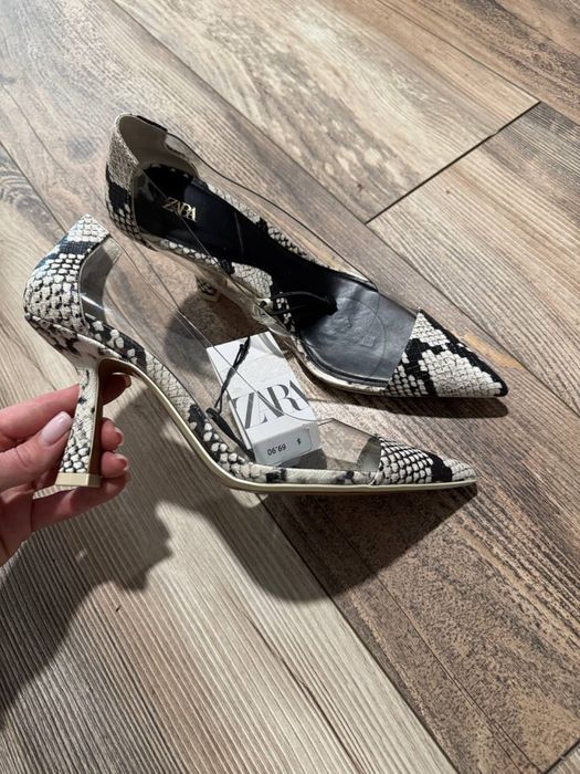 Стильні туфлі Zara 39