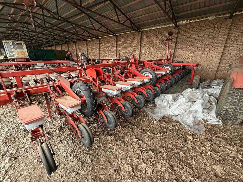 Продам сівалки Kverneland Monopill 24SE та 18S