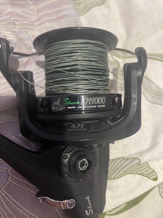 Продам катушку Shark 11000