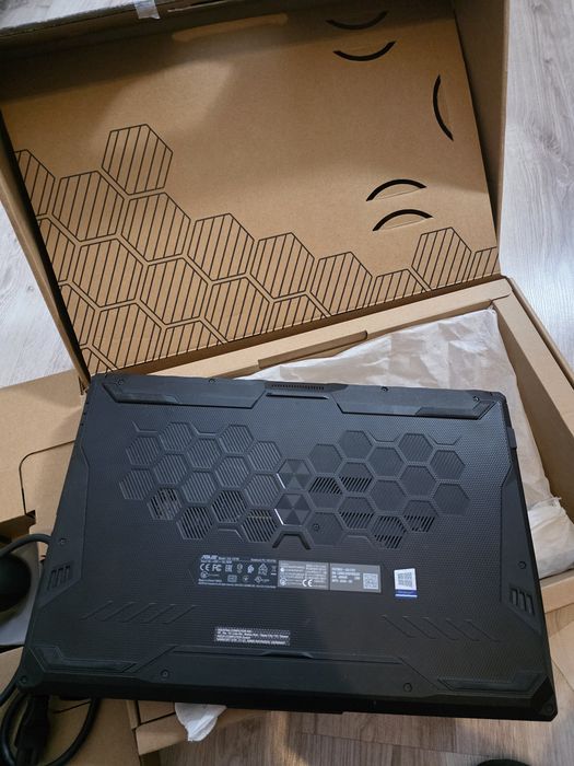 Asus gaming FA706